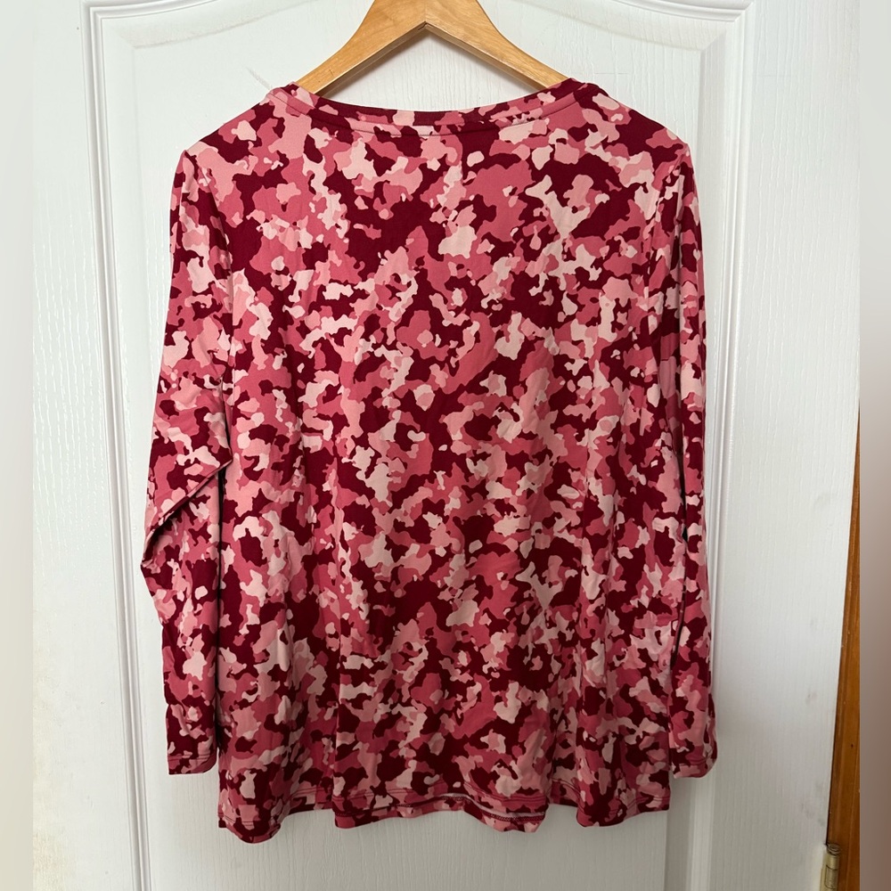 🆕Anybody Blouse - Picture 3 of 4